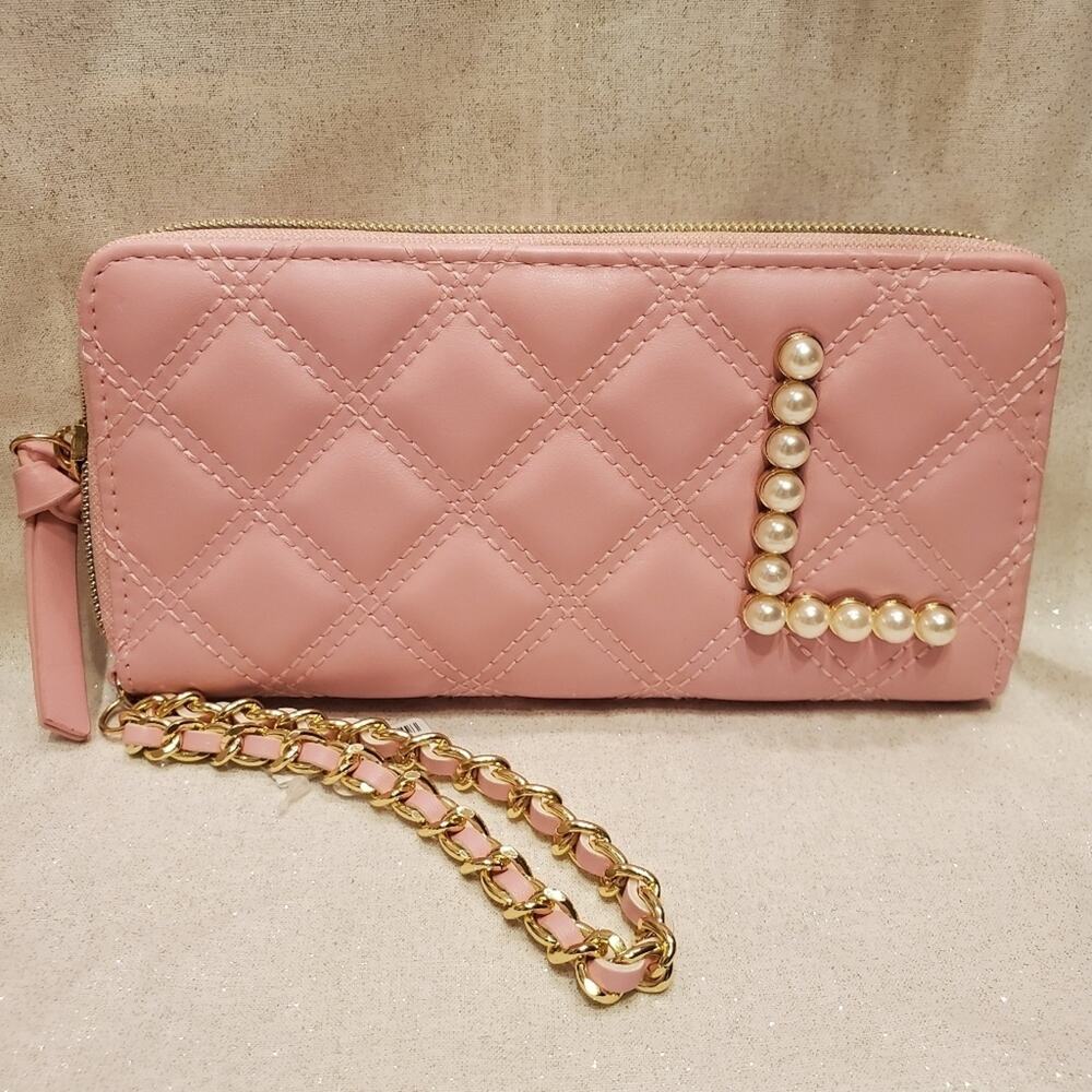 Claire's Quilted Pink White Pearl Initial " L " Gold Accents Wristlet Wallet